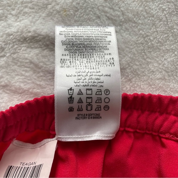 BCBGMaxAzria Teagan Shorts Pink/Coral Print - Picture 6 of 9